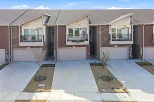 5653 Woodlands Dr, The Colony, TX 75056 - Photo 4