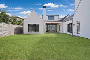 6929 Robin Rd, Dallas, TX 75209 - Photo 38