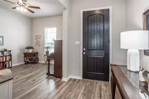 622 Juneau St, Gainesville, TX 76240 - Photo 8