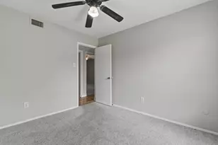 825 W Embercrest Dr, Arlington, TX 76017 - Photo 22