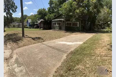 125 Fulton Street, Jacksonville, TX 75766 - Photo 2