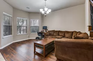 5808 Windy Meadow Ln, Grand Prairie, TX 75052 - Photo 2