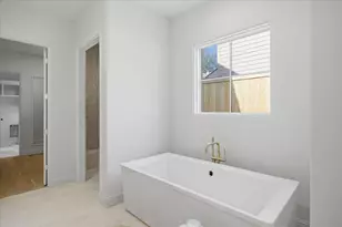 6804 Santa Maria Ln, Dallas, TX 75214 - Photo 22