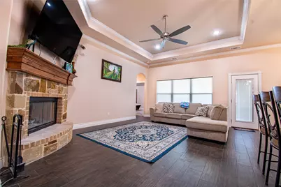 1009 Sky Court, Weatherford, TX 76085 - Photo 6