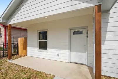 1317 E Tucker Street, Fort Worth, TX 76104 - Photo 6
