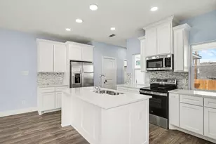 1317 E Tucker St, Fort Worth, TX 76104 - Photo 12