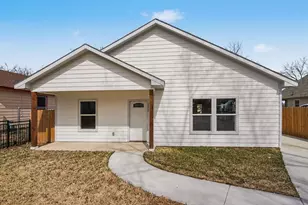 1317 E Tucker St, Fort Worth, TX 76104 - Photo 4