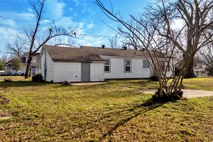 901 Johnson St, Terrell, TX 75160 - Photo 6