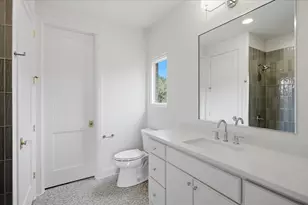 5043 Linnet Ln, Dallas, TX 75209 - Photo 28