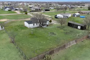 3633 County Rd 911, Joshua, TX 76058 - Photo 10