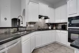 672 Channel Ridge Dr, Rockwall, TX 75087 - Photo 2