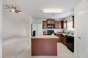 1904 Fairbanks Dr, Princeton, TX 75407 - Photo 14