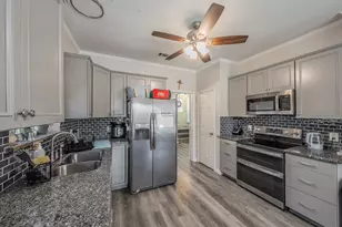 3820 Meadowmere Ln, Arlington, TX 76001 - Photo 10