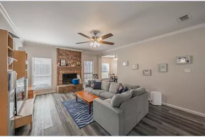 3820 Meadowmere Lane, Arlington, TX 76001 - Photo 14