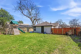 2637 Pine St, Dallas, TX 75215 - Photo 16