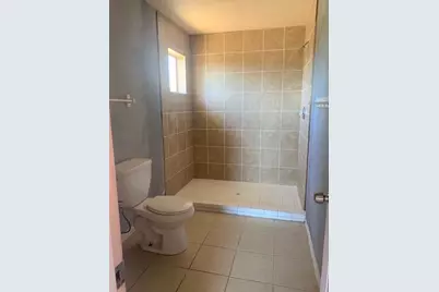 5825 State Highway 160, Whitewright, TX 75491 - Photo 16