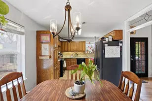 704 Daniels Dr, Crowley, TX 76036 - Photo 16