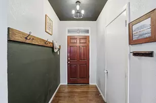 704 Daniels Dr, Crowley, TX 76036 - Photo 6