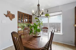 704 Daniels Dr, Crowley, TX 76036 - Photo 14