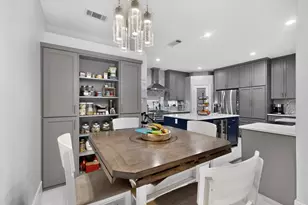 10051 Plainsman Ln, Frisco, TX 75035 - Photo 12