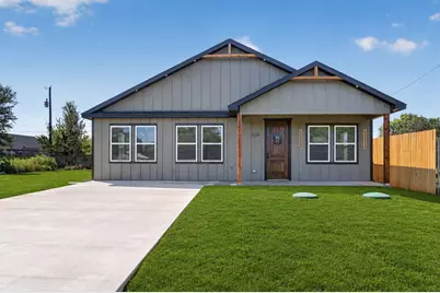 2921 Blackjack Lane, Granbury, TX 76048 - Photo 2