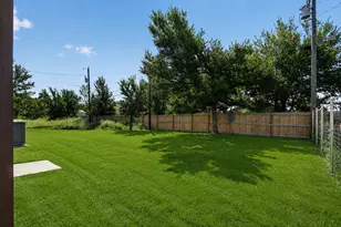 2921 Blackjack Ln, Granbury, TX 76048 - Photo 6