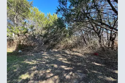 915 Colorado River Drive, Granbury, TX 76048 - Photo 2