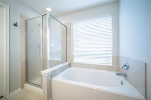 106 Eagle Feather Dr, Waxahachie, TX 75165 - Photo 6