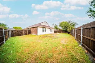 106 Eagle Feather Dr, Waxahachie, TX 75165 - Photo 16