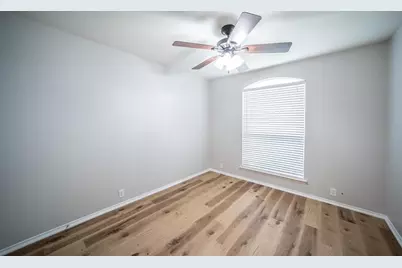 106 Eagle Feather Drive, Waxahachie, TX 75165 - Photo 10