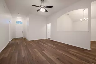 135 Jackson Dr, Terrell, TX 75160 - Photo 4