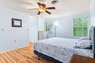 1010 Nina St, Bowie, TX 76230 - Photo 18