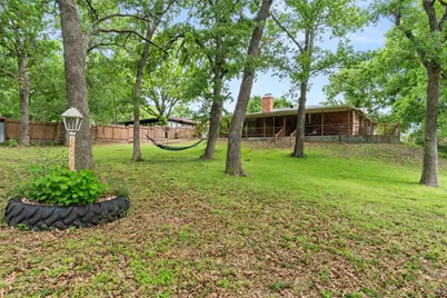 1010 Nina Street, Bowie, TX 76230 - Photo 38