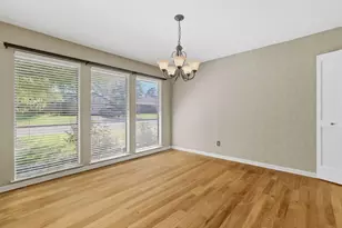 4914 Spring Creek Rd, Arlington, TX 76017 - Photo 10