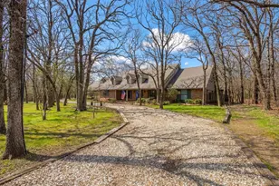 625 Estates Dr, Copper Canyon, TX 75077 - Photo 2