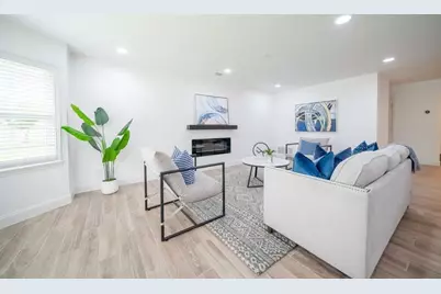 4944 Vega Court W, Fort Worth, TX 76133 - Photo 2