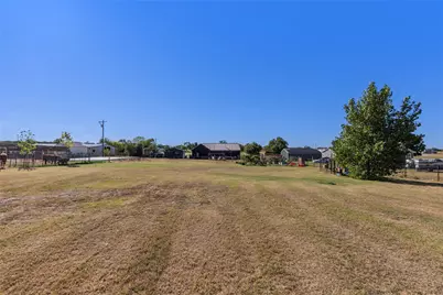 128 McCrae Lane, Boyd, TX 76023 - Photo 24