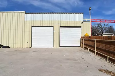 2000 Northwest Parkway, Azle, TX 76020 - Photo 4