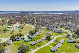1513 Coral Cut Off, Pelican Bay, TX 76020 - Photo 28