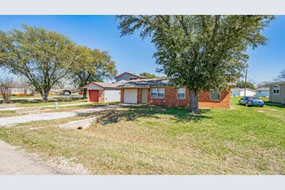 1848 Coral Road, Pelican Bay, TX 76020 - Photo 4