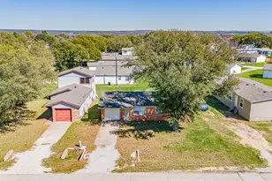 1848 Coral Rd, Pelican Bay, TX 76020 - Photo 20