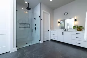 8501 Fresh Mdws Rd, North Richland Hills, TX 76182 - Photo 26