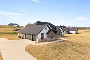 3021 Westfork Wy, Springtown, TX 76082 - Photo 2