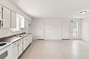 1572 Reef Dr, Pelican Bay, TX 76020 - Photo 2