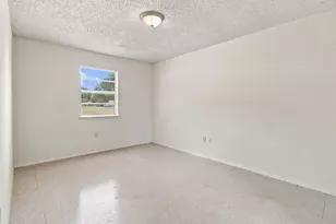 1572 Reef Dr, Pelican Bay, TX 76020 - Photo 6