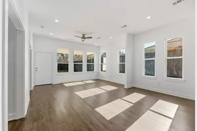 1726 Driskell Street, Dallas, TX 75215 - Photo 20