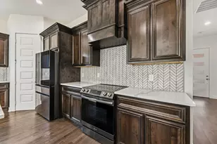 1726 Driskell St, Dallas, TX 75215 - Photo 14