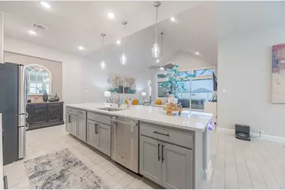 1113 Chambers Creek Cove, McKinney, TX 75071 - Photo 10