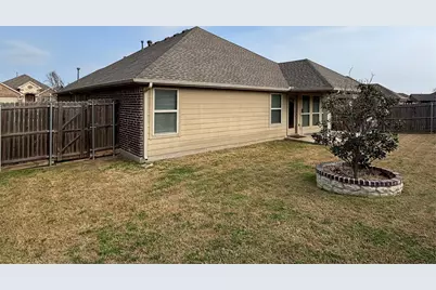 608 Kinghaven Drive, Little Elm, TX 75068 - Photo 16