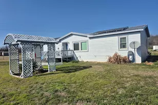 438 Silver River Rd, Gholson, TX 76705 - Photo 2